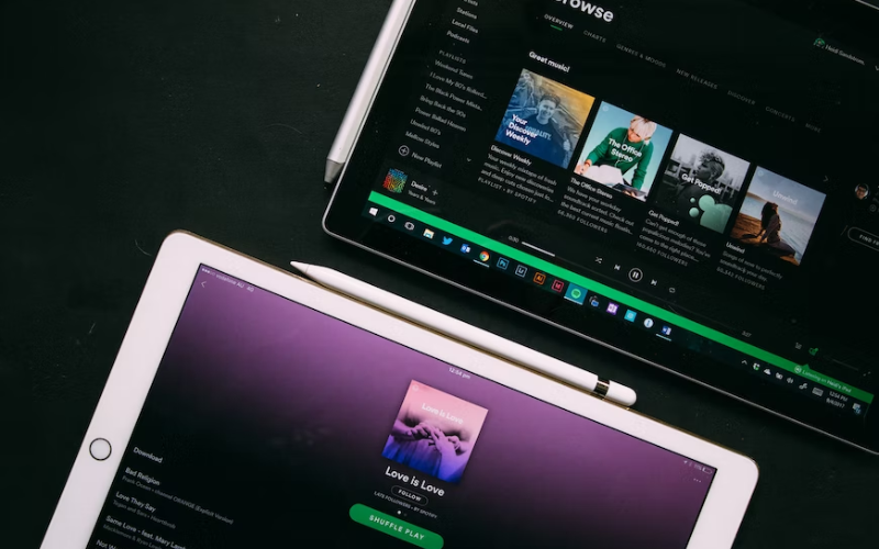 Spotify Keeps Pausing? Ways to Fix