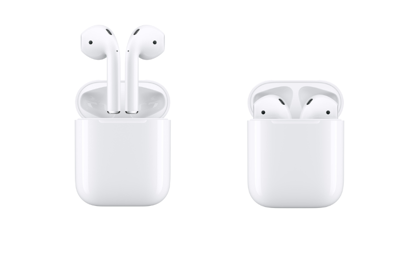 What’s The Difference Between AirPods 1 and 2?